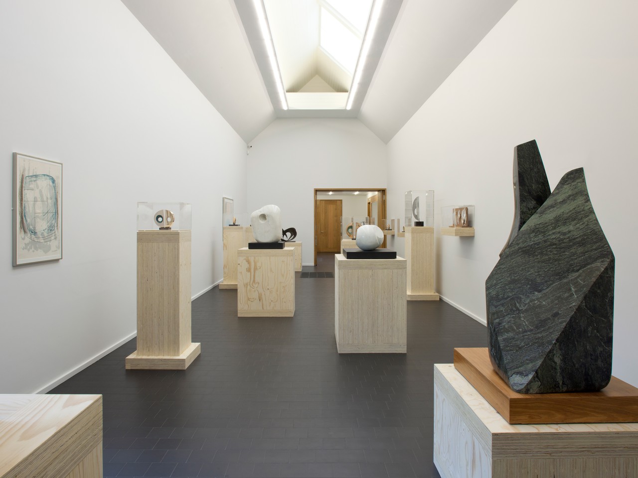 Barbara Hepworth: Divided Circle Heong Gallery, Cambridge, United Kingdom